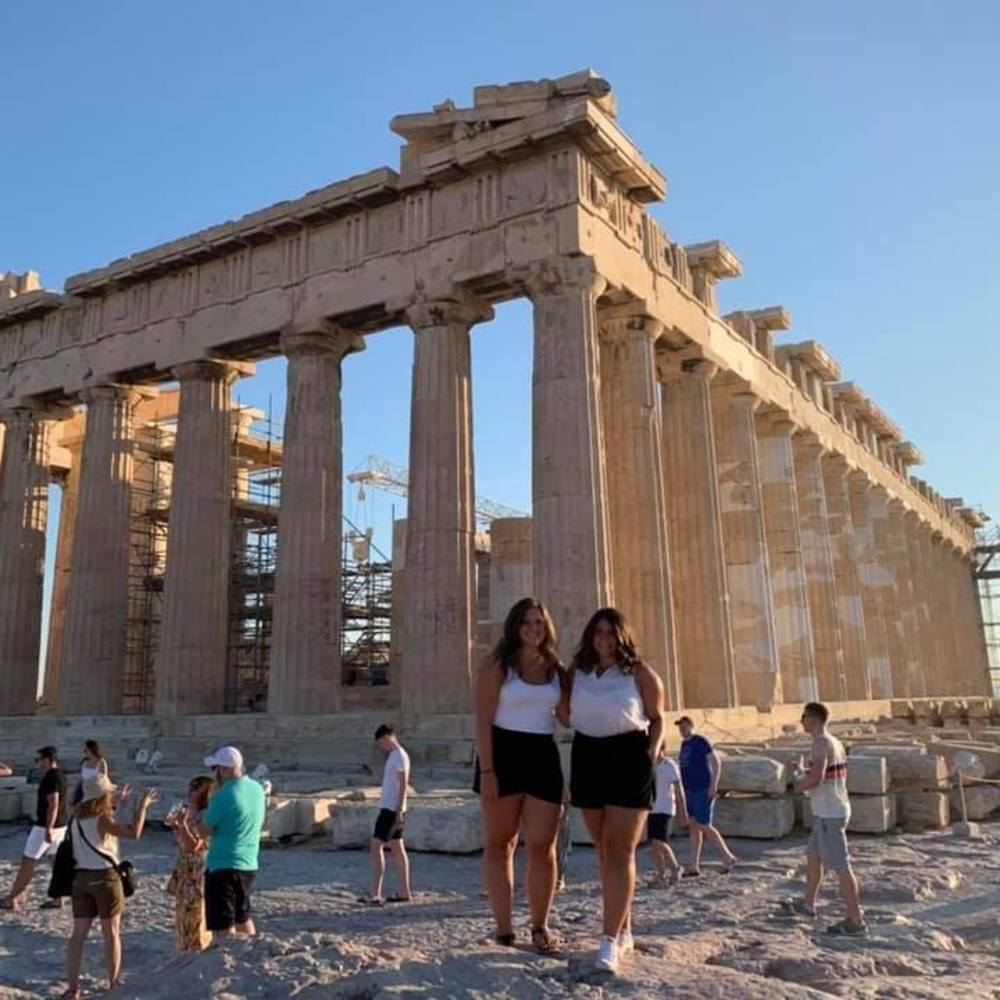 Meet your Posher, Eleni